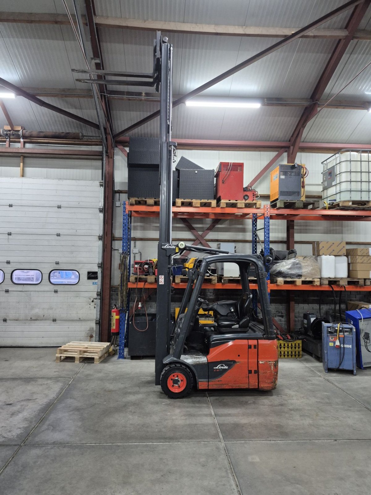 Frontstapler tipa Linde E16C-02, Gebrauchtmaschine u Biddinghuizen (Slika 8)