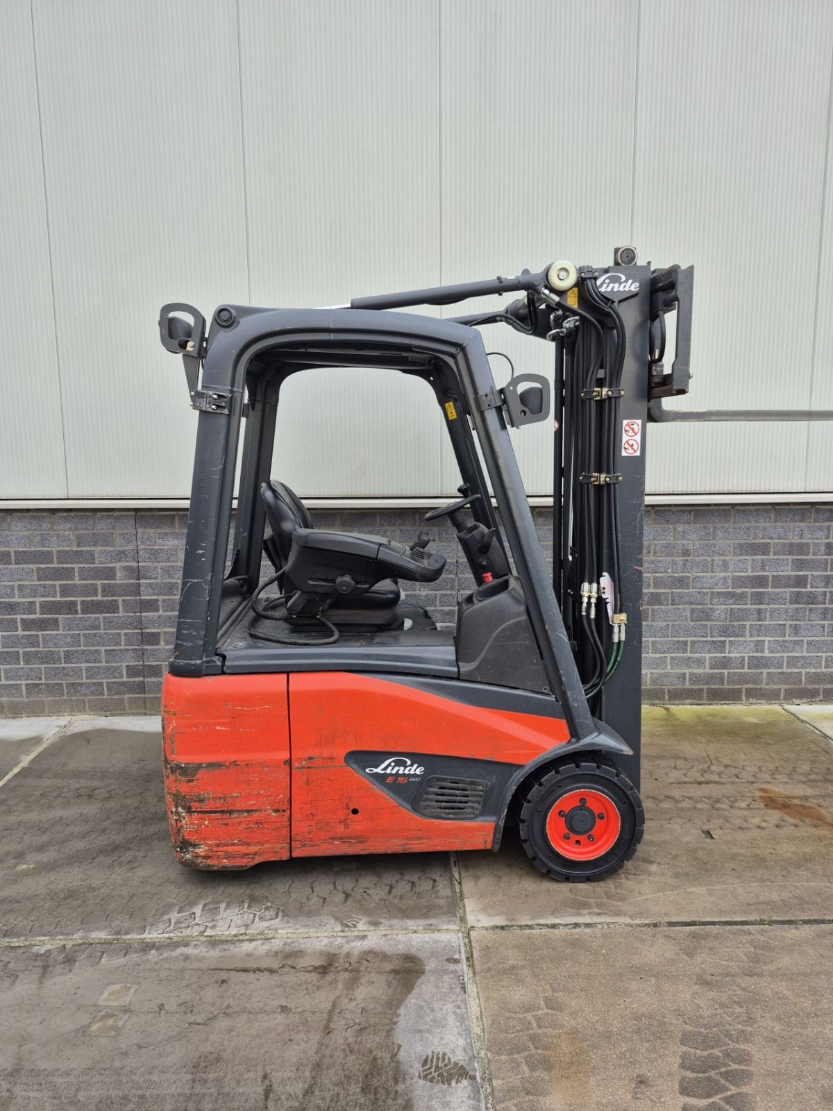 Frontstapler typu Linde E16C-02, Gebrauchtmaschine v Biddinghuizen (Obrázek 4)