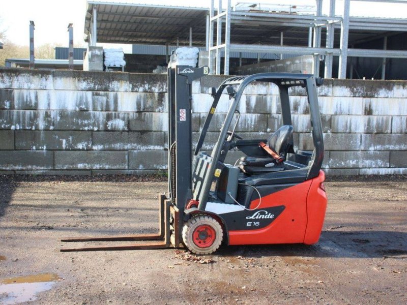 Frontstapler del tipo Linde E16C, Gebrauchtmaschine In Antwerpen (Immagine 1)