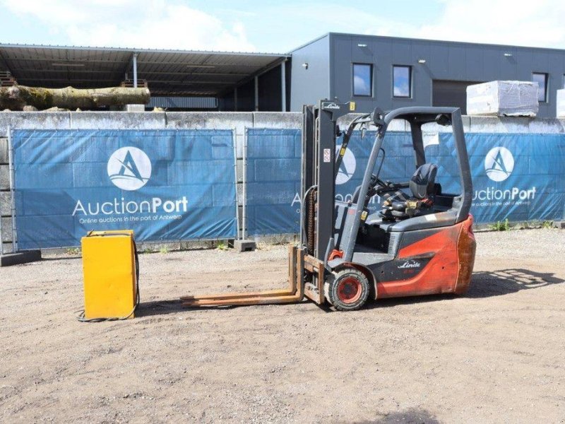 Frontstapler tipa Linde E16C, Gebrauchtmaschine u Antwerpen (Slika 1)