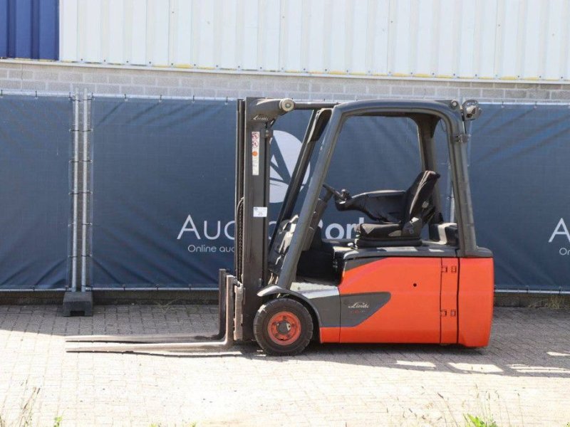 Frontstapler of the type Linde E16L-02, Gebrauchtmaschine in Antwerpen (Picture 1)