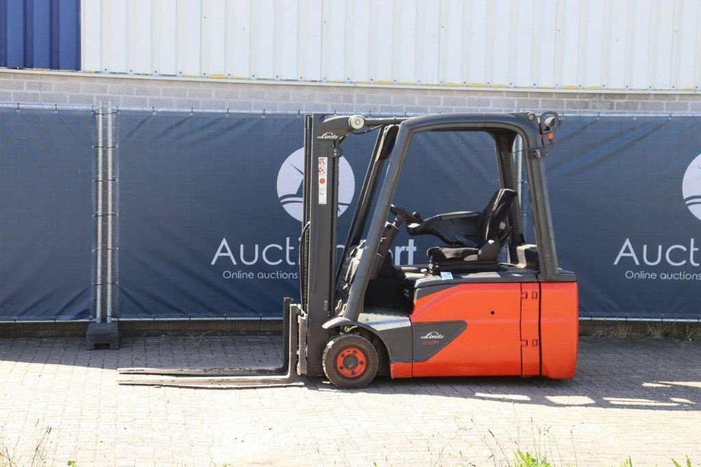 Frontstapler tip Linde E16L-02, Gebrauchtmaschine in Antwerpen (Poză 1)