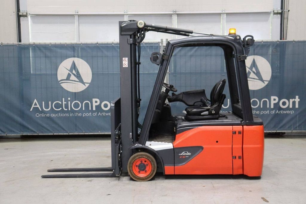 Frontstapler typu Linde E16L-02, Gebrauchtmaschine w Antwerpen (Zdjęcie 2)