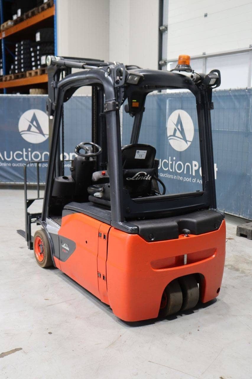 Frontstapler typu Linde E16L-02, Gebrauchtmaschine w Antwerpen (Zdjęcie 4)