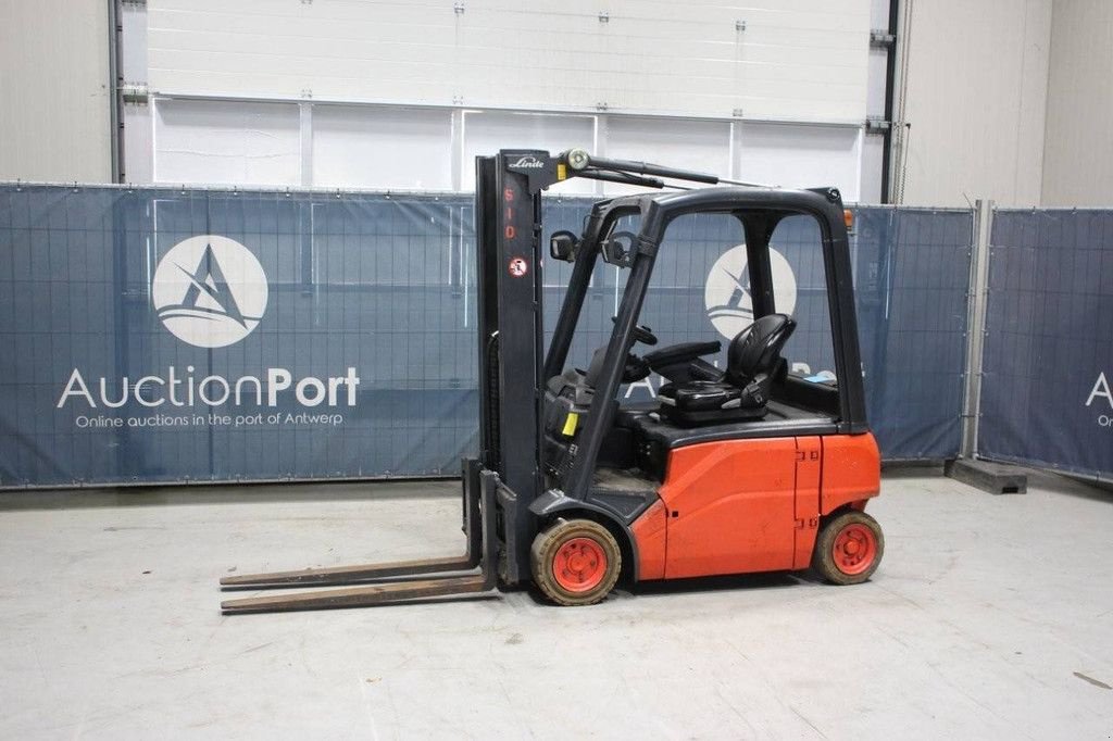 Frontstapler tipa Linde E16P-01, Gebrauchtmaschine u Antwerpen (Slika 1)