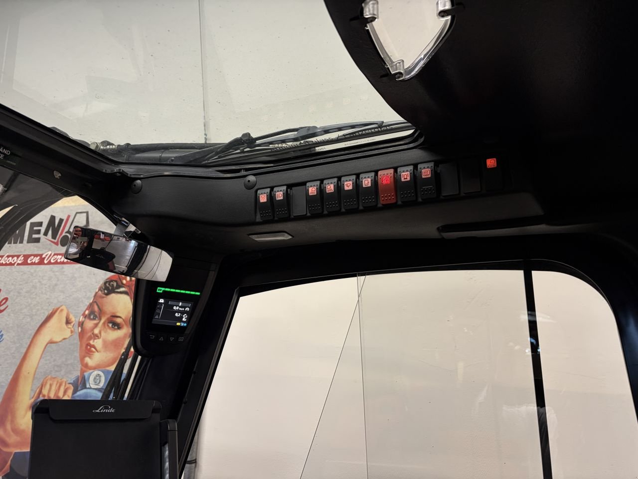 Frontstapler Türe ait Linde E16P-02-386, Gebrauchtmaschine içinde Leeuwarden (resim 4)