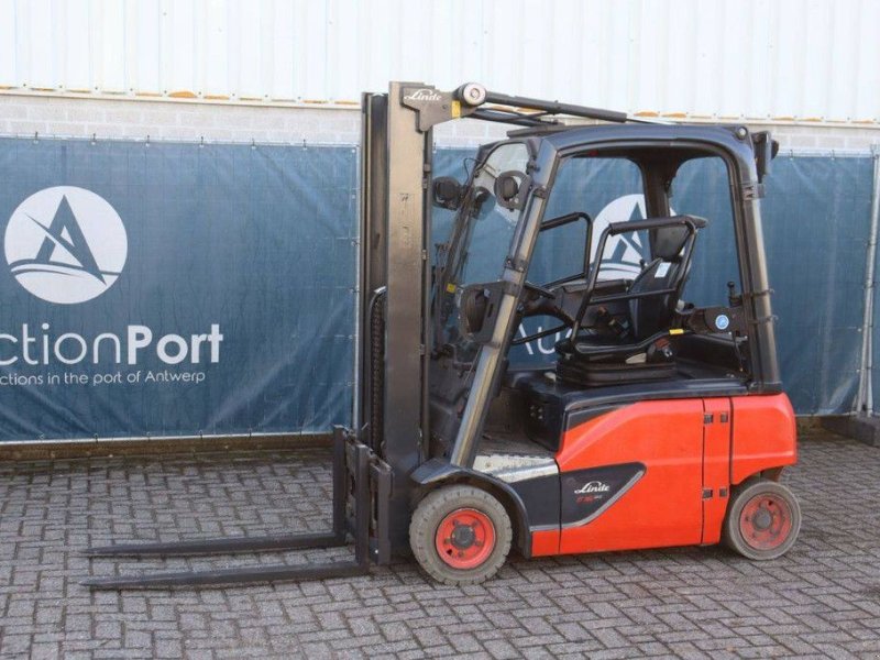 Frontstapler za tip Linde E16P-02, Gebrauchtmaschine u Antwerpen (Slika 1)