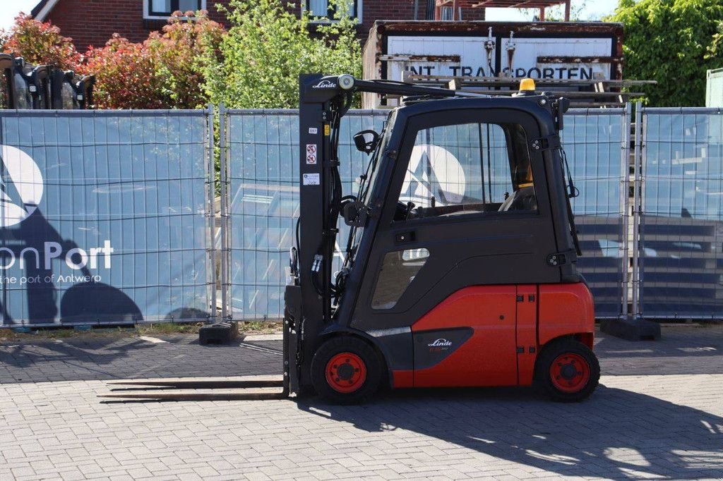 Frontstapler typu Linde E16P-02, Gebrauchtmaschine v Antwerpen (Obrázek 2)