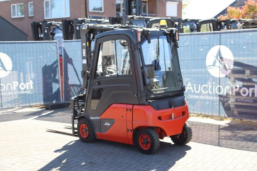 Frontstapler typu Linde E16P-02, Gebrauchtmaschine v Antwerpen (Obrázek 4)