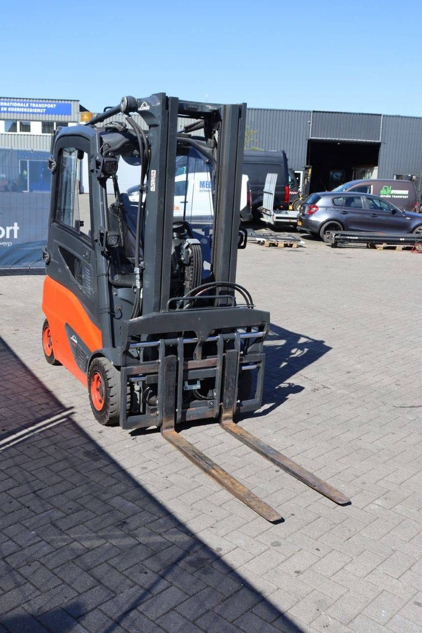 Frontstapler typu Linde E16P-02, Gebrauchtmaschine v Antwerpen (Obrázek 9)
