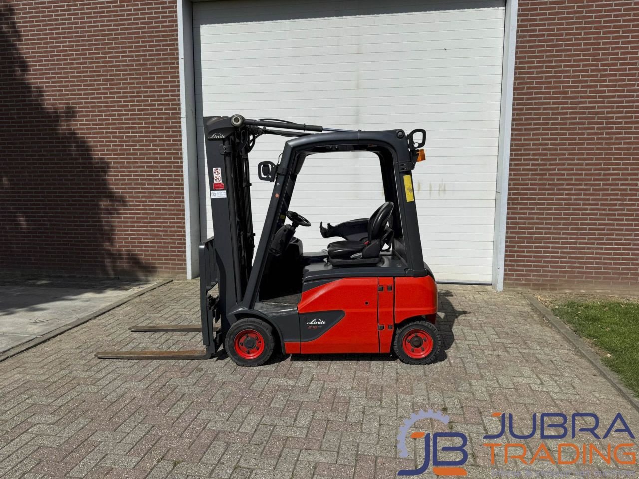 Frontstapler tip Linde E16P-02, Gebrauchtmaschine in Buggenum (Poză 2)