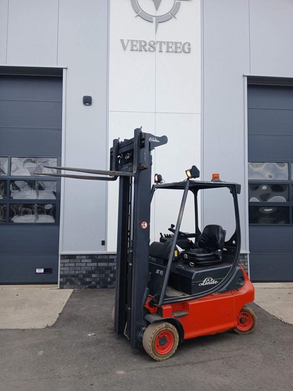 Frontstapler типа Linde E16P-02, Gebrauchtmaschine в Swifterbant (Фотография 2)