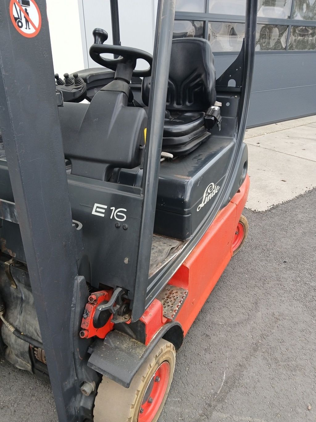 Frontstapler типа Linde E16P-02, Gebrauchtmaschine в Swifterbant (Фотография 9)