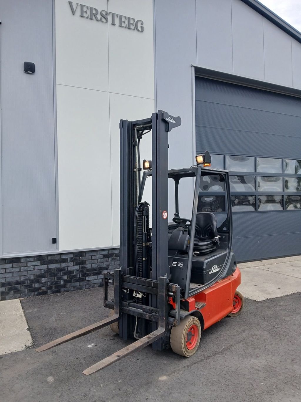 Frontstapler типа Linde E16P-02, Gebrauchtmaschine в Swifterbant (Фотография 3)