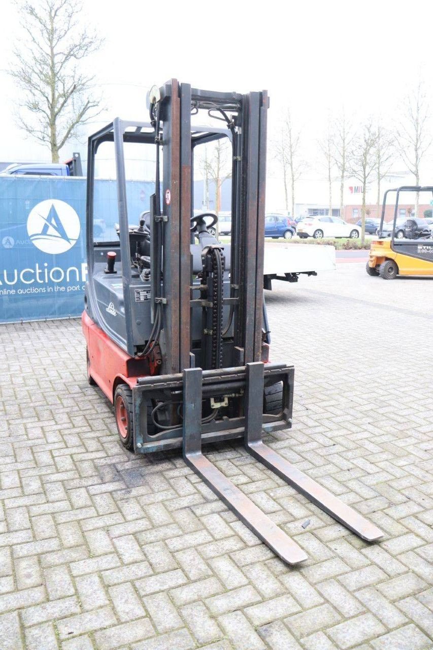 Frontstapler tipa Linde E16P, Gebrauchtmaschine u Antwerpen (Slika 8)