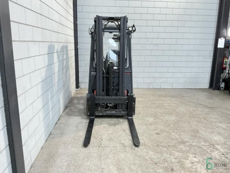 Frontstapler van het type Linde E16P, Gebrauchtmaschine in Wijchen (Foto 4)