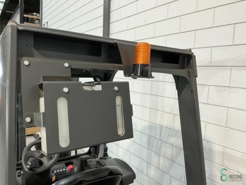 Frontstapler des Typs Linde E16P, Gebrauchtmaschine in Wijchen (Bild 10)