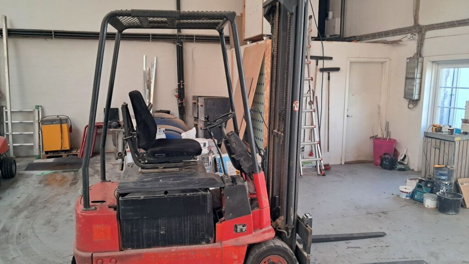 Frontstapler tipa Linde E16S, Gebrauchtmaschine u Rødovre (Slika 5)