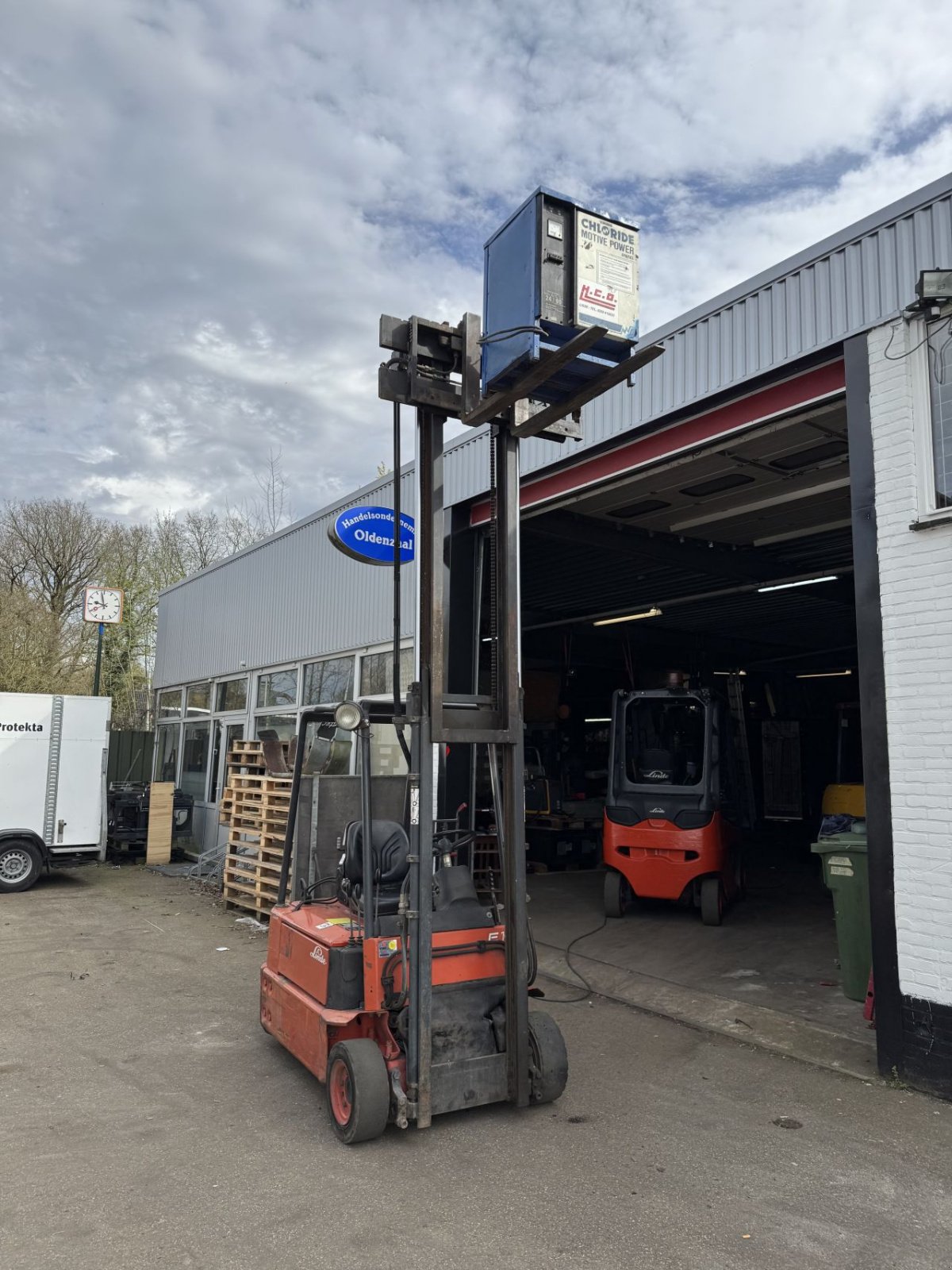 Frontstapler типа Linde E16S, Gebrauchtmaschine в Oldenzaal (Фотография 8)