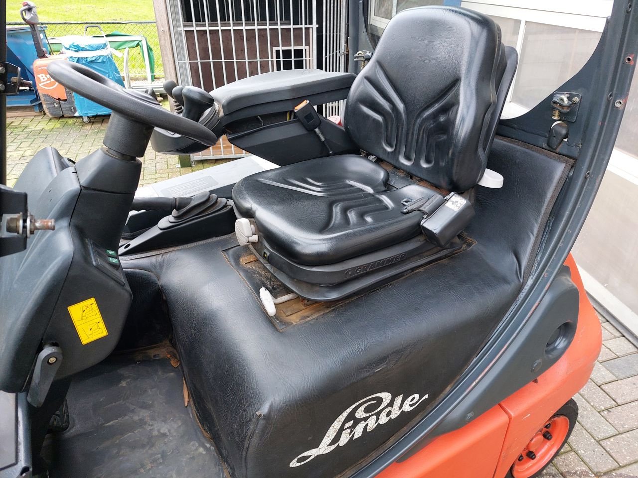 Frontstapler of the type Linde E18 triplex sideshift vorkverste, Gebrauchtmaschine in Harskamp (Picture 5)