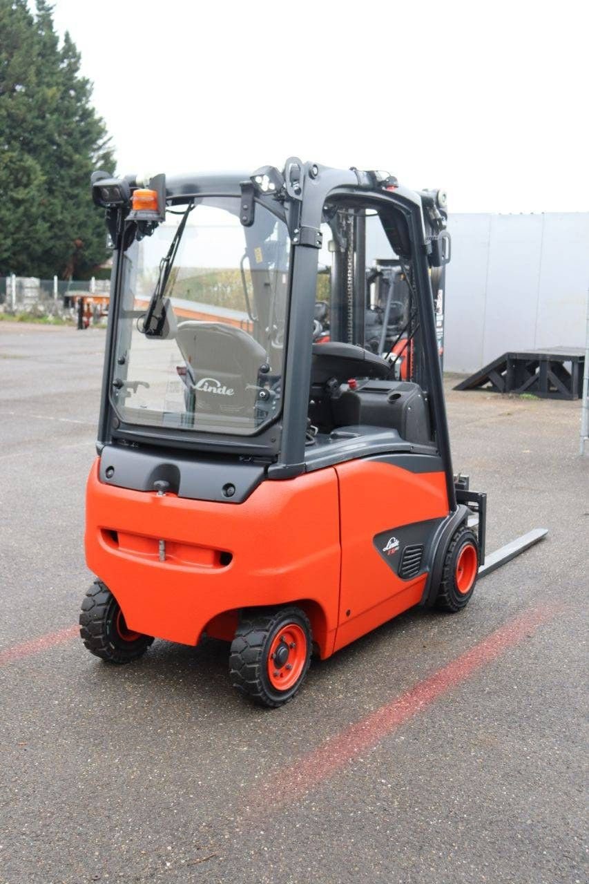 Frontstapler del tipo Linde E18PH-02, Gebrauchtmaschine en Antwerpen (Imagen 7)