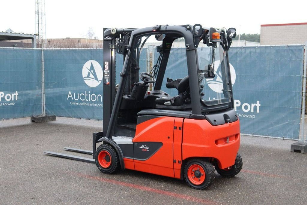Frontstapler del tipo Linde E18PH-02, Gebrauchtmaschine en Antwerpen (Imagen 3)