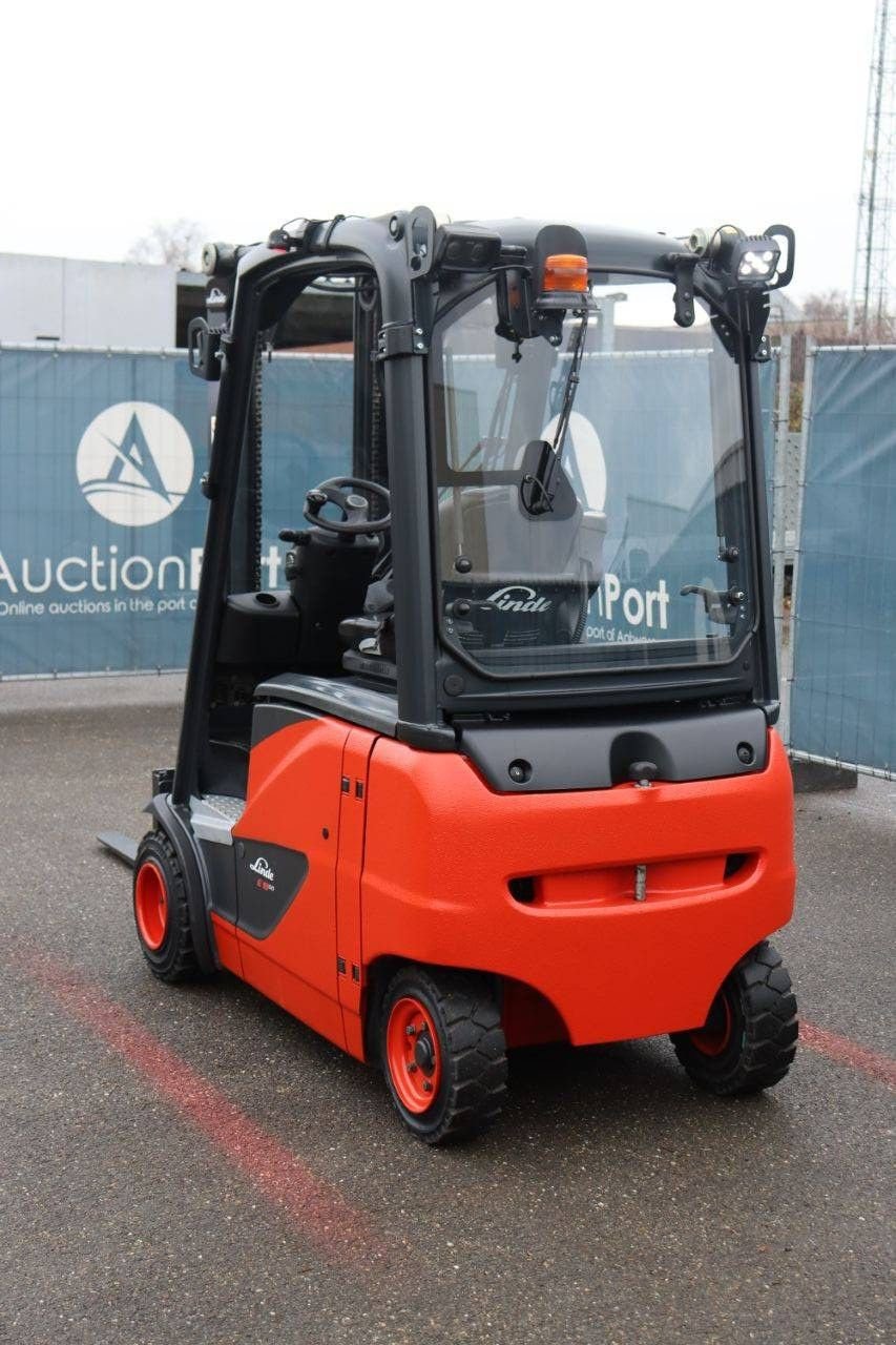 Frontstapler del tipo Linde E18PH-02, Gebrauchtmaschine en Antwerpen (Imagen 4)