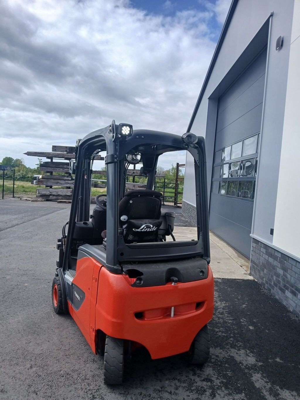 Frontstapler van het type Linde E18PH-02, Gebrauchtmaschine in Swifterbant (Foto 8)