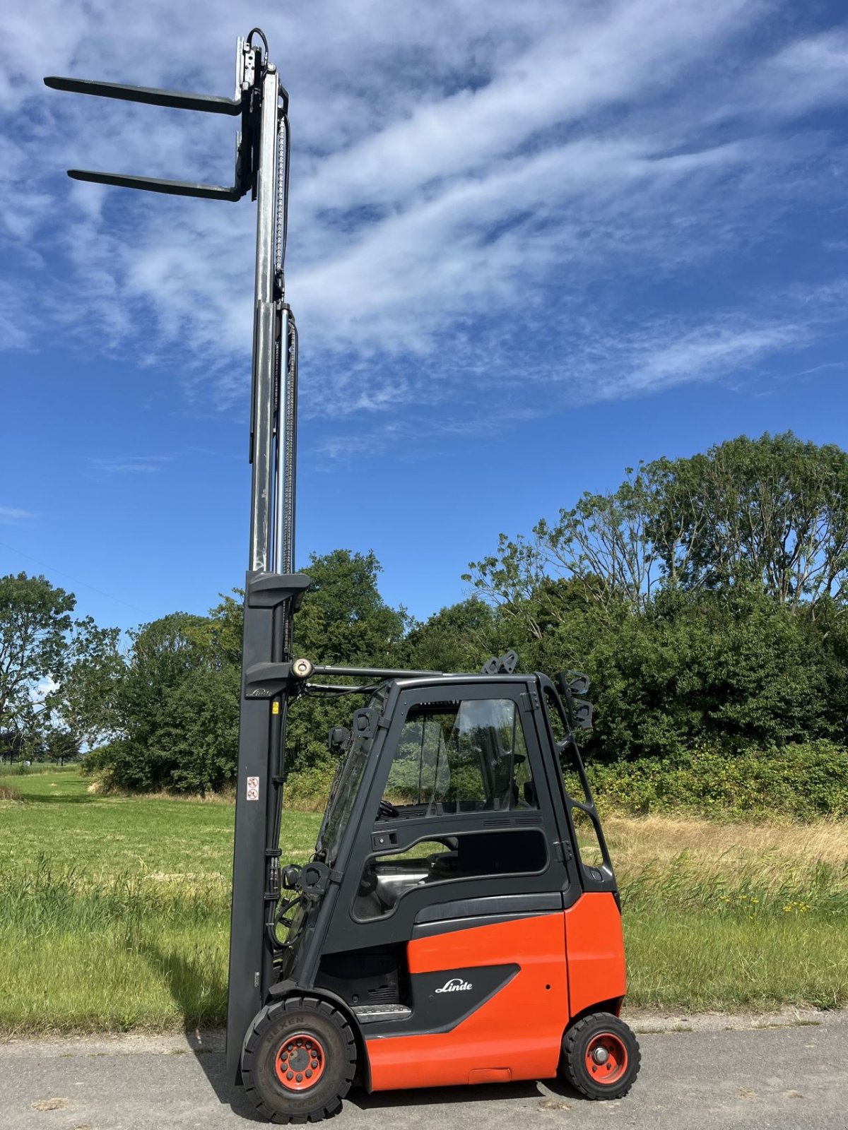 Frontstapler του τύπου Linde E20-01/600, Gebrauchtmaschine σε Lelystad (Φωτογραφία 2)
