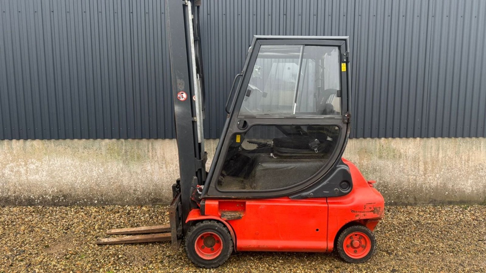 Frontstapler от тип Linde E20 Eltruck, Gebrauchtmaschine в Nykøbing Mors (Снимка 4)