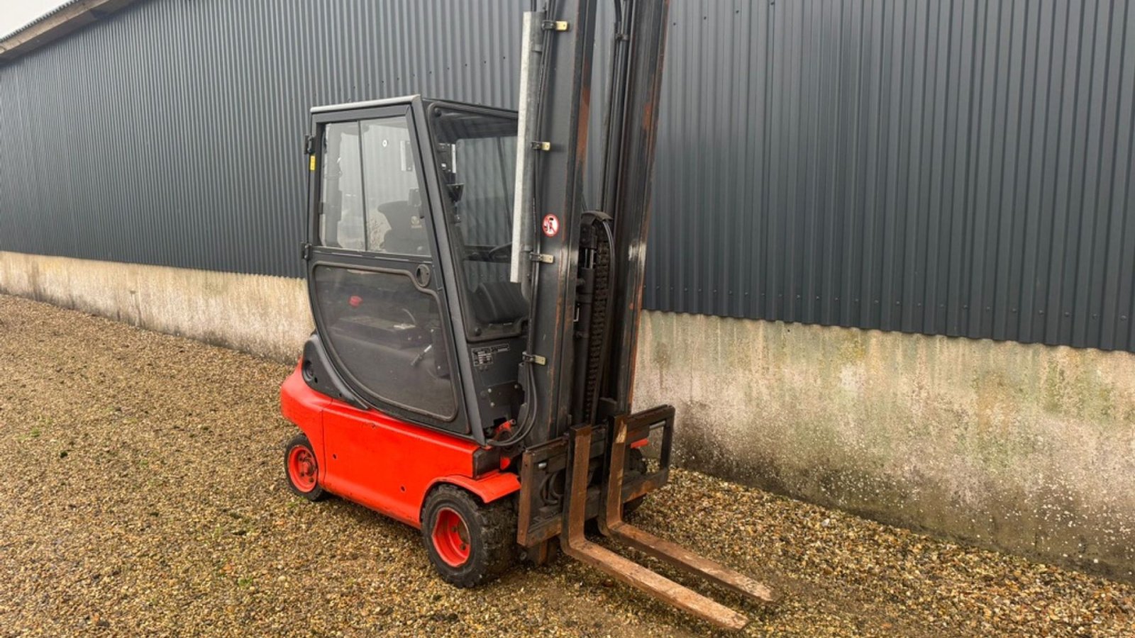 Frontstapler от тип Linde E20 Eltruck, Gebrauchtmaschine в Nykøbing Mors (Снимка 1)