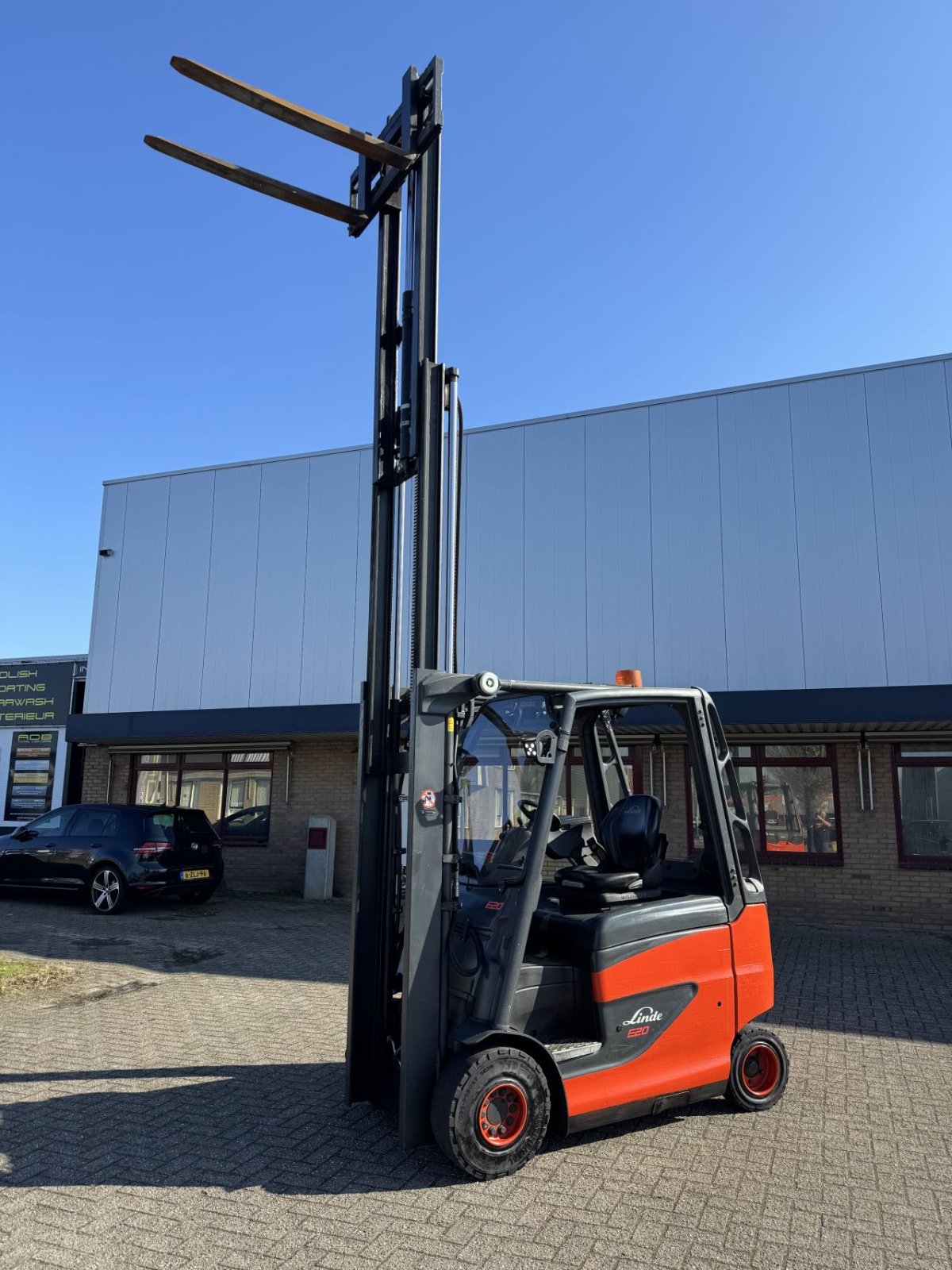 Frontstapler Türe ait Linde E20, Gebrauchtmaschine içinde Oldenzaal (resim 9)