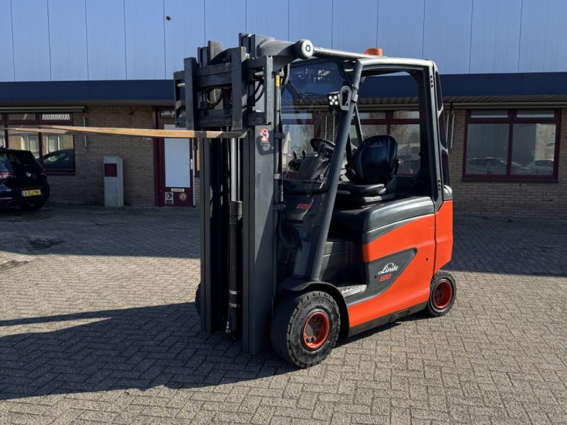 Frontstapler Türe ait Linde E20, Gebrauchtmaschine içinde Oldenzaal