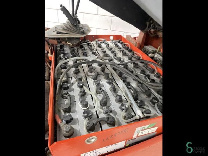 Frontstapler du type Linde E20, Gebrauchtmaschine en Wijchen (Photo 8)