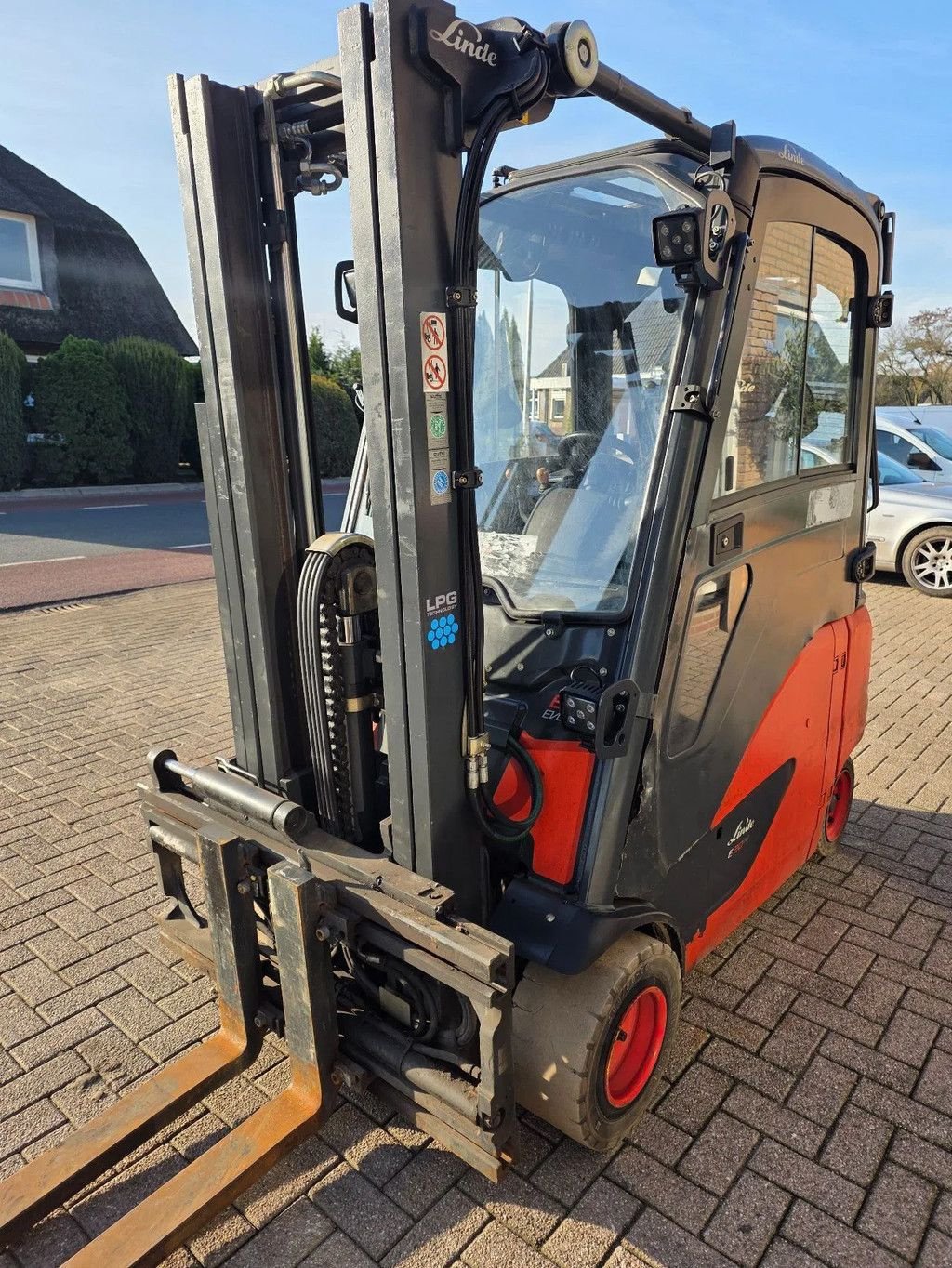 Frontstapler tipa Linde E20evo Trilplo heftruck vol opties, Gebrauchtmaschine u Scherpenzeel (Slika 5)