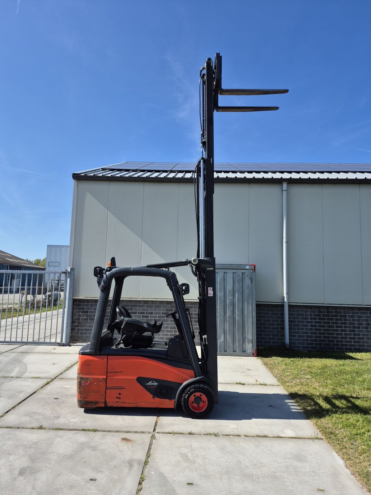 Frontstapler типа Linde E20L-02, Gebrauchtmaschine в Biddinghuizen (Фотография 9)