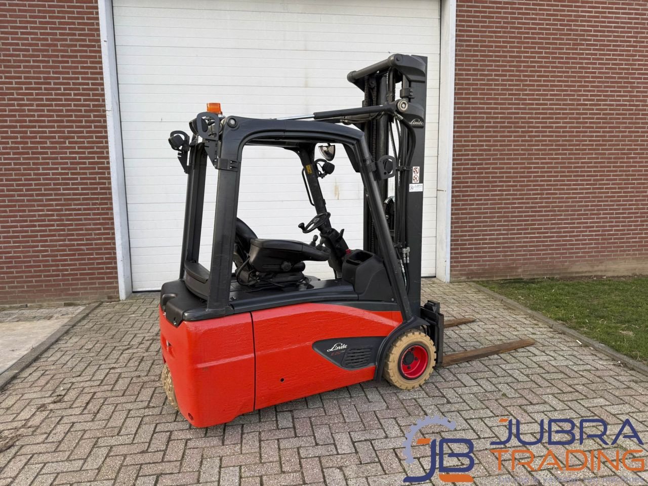 Frontstapler типа Linde E20L-02, Gebrauchtmaschine в Buggenum (Фотография 4)