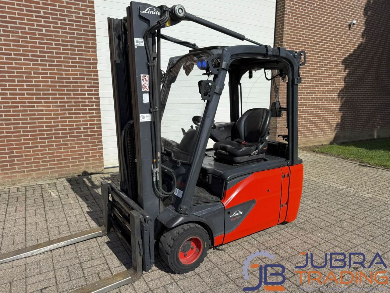 Frontstapler a típus Linde E20L-02, Gebrauchtmaschine ekkor: Buggenum (Kép 2)