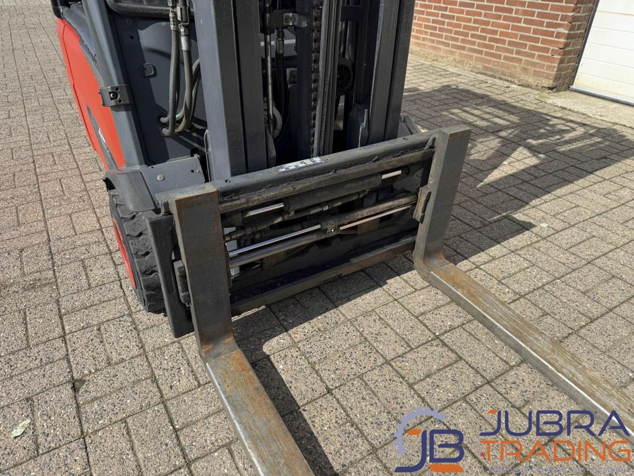 Frontstapler a típus Linde E20L-02, Gebrauchtmaschine ekkor: Buggenum (Kép 9)