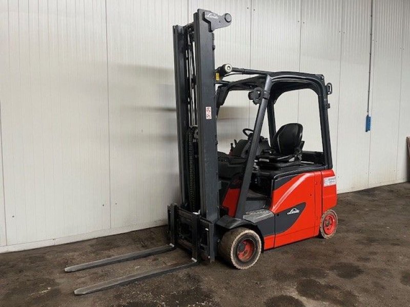 Frontstapler typu Linde E20PH-02, Gebrauchtmaschine v Emmeloord (Obrázek 3)