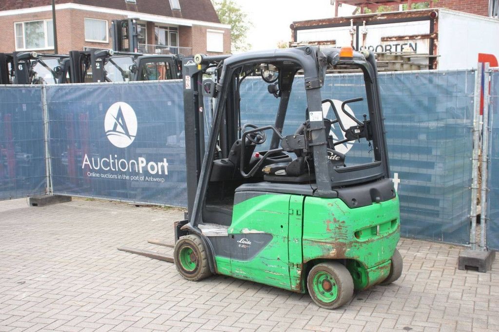 Frontstapler typu Linde E20PH-02, Gebrauchtmaschine w Antwerpen (Zdjęcie 3)