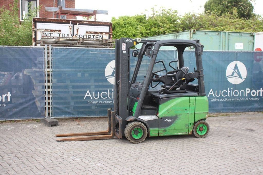Frontstapler Türe ait Linde E20PH-02, Gebrauchtmaschine içinde Antwerpen (resim 1)