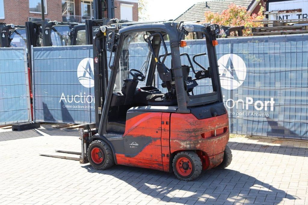 Frontstapler типа Linde E20PH-02, Gebrauchtmaschine в Antwerpen (Фотография 4)