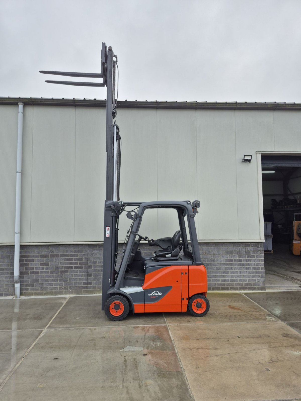 Frontstapler типа Linde E20PH-02, Gebrauchtmaschine в Biddinghuizen (Фотография 9)