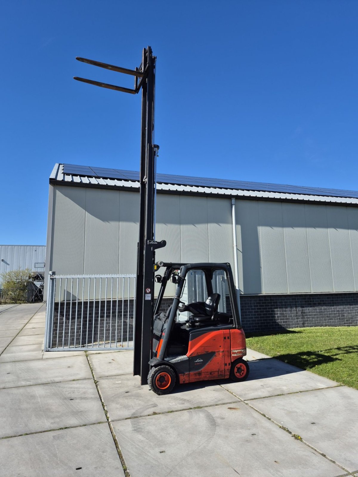 Frontstapler za tip Linde E20PH-02, Gebrauchtmaschine u Biddinghuizen (Slika 9)