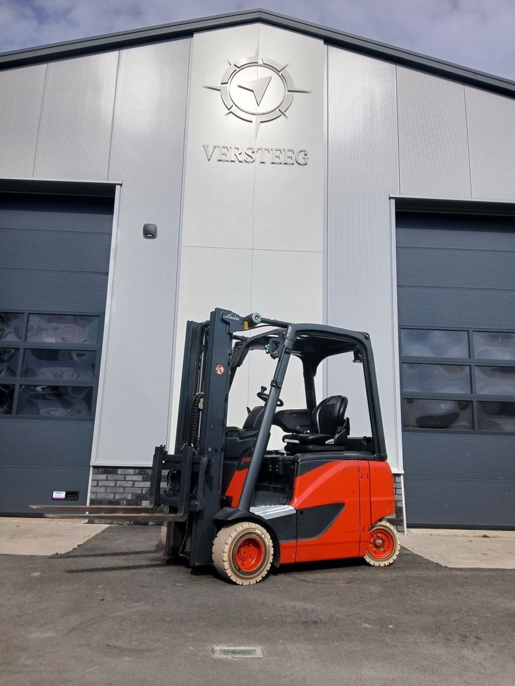 Frontstapler типа Linde E20PH-02, Gebrauchtmaschine в Swifterbant (Фотография 2)