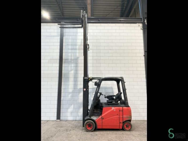 Frontstapler a típus Linde E20PHL-01, Gebrauchtmaschine ekkor: Wijchen (Kép 8)