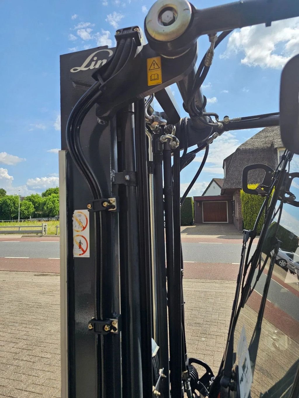 Frontstapler des Typs Linde E20phl-02 e 20 2016 triplo heftruck full option, Gebrauchtmaschine in Scherpenzeel (Bild 10)