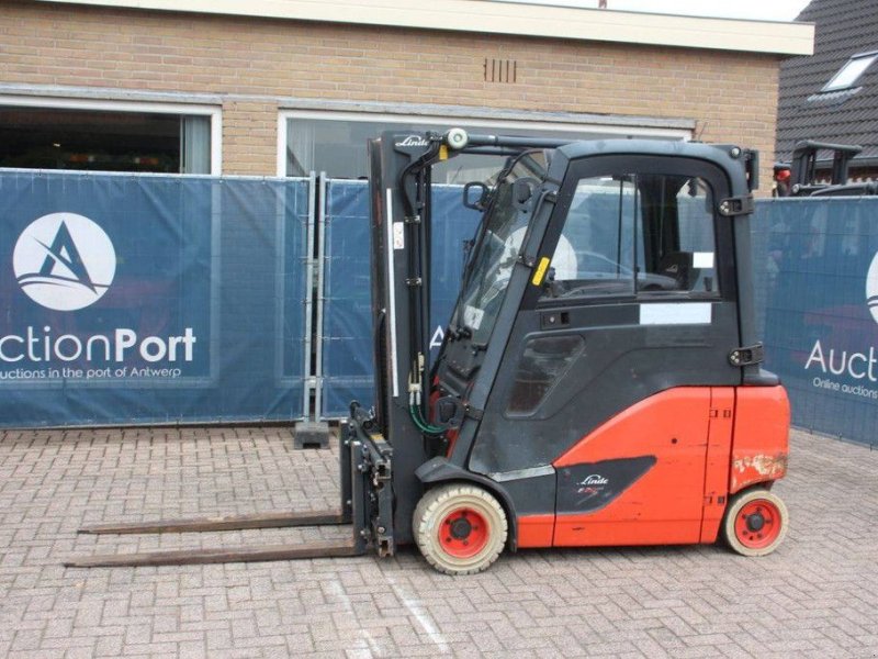 Frontstapler of the type Linde E20PHL-02, Gebrauchtmaschine in Antwerpen (Picture 1)