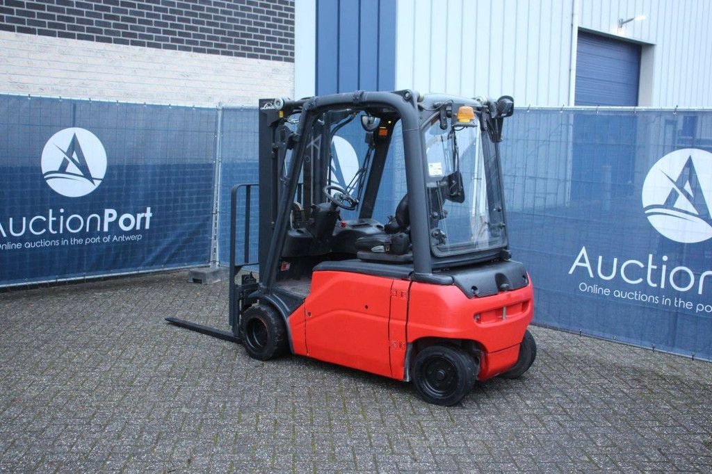 Frontstapler del tipo Linde E20PL-01, Gebrauchtmaschine en Antwerpen (Imagen 3)